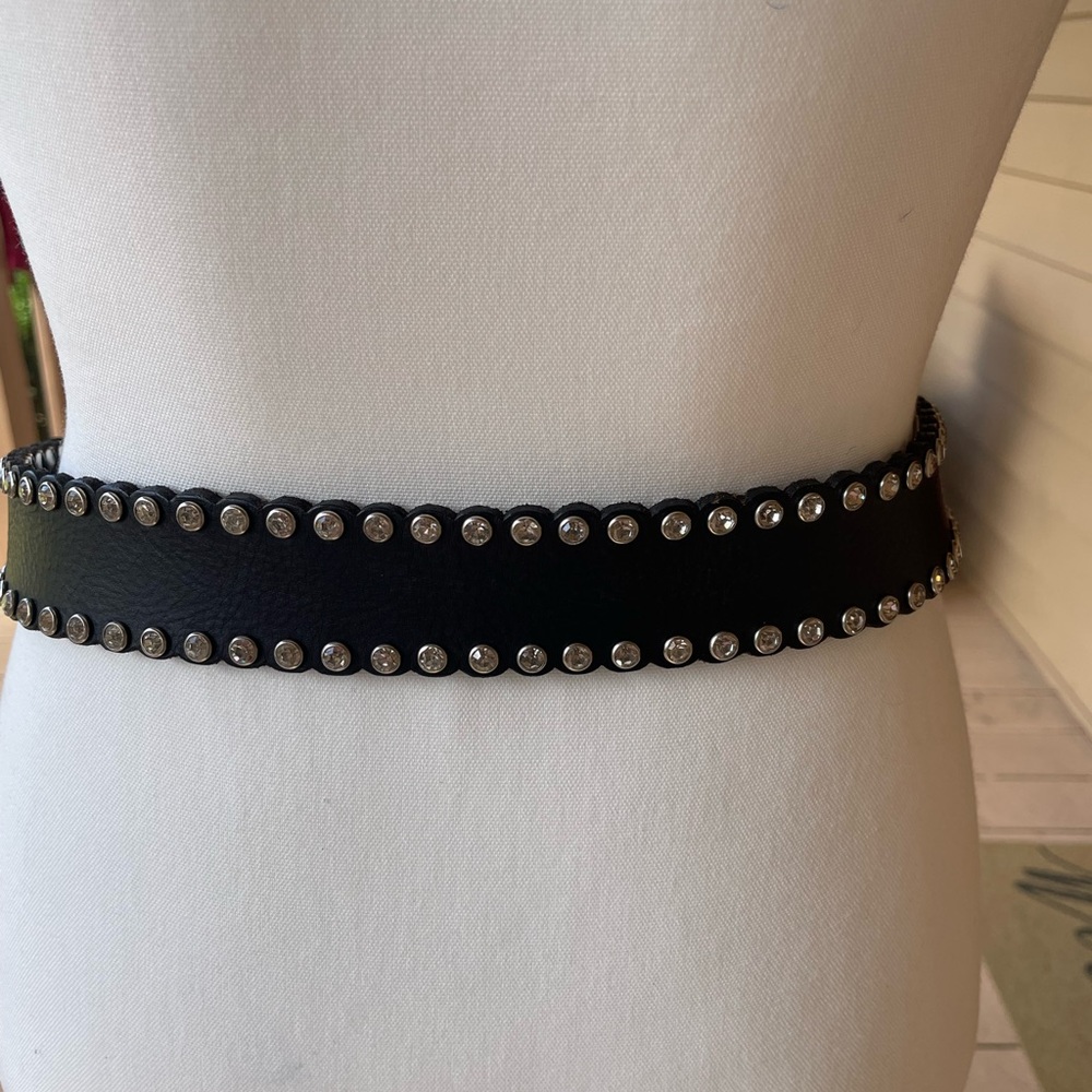 Black Studded Belt - Picture 2 of 4